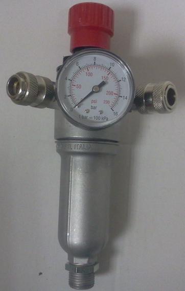 Riduttore di pressione a colonnina 1/2" con 2 uscite